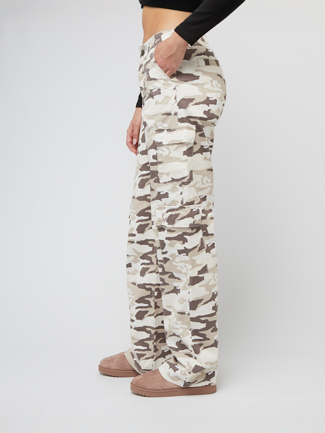 Karl Kani, Signature Camo Cargo Pants, camouflage, Image 2 of 7