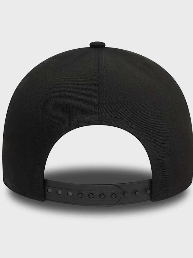 New Era, League Essential MLB New York Yankees 9FORTY E-Frame Cap, black, Image 2 of 3