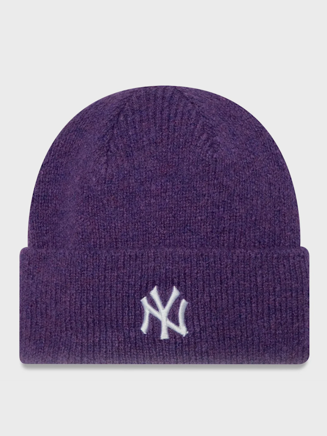 New Era, Female Wide Cuff Beanie MLB New York Yankees, purple, Image 1 of 2