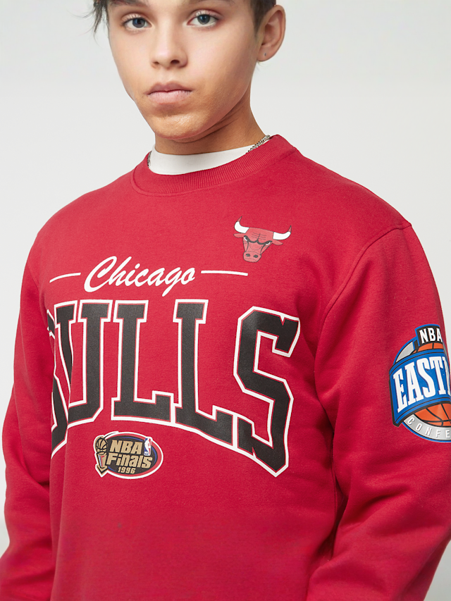 Mitchell & Ness, NBA Chicago Bulls There & Back Fleece Crew, red, Image 3 of 6