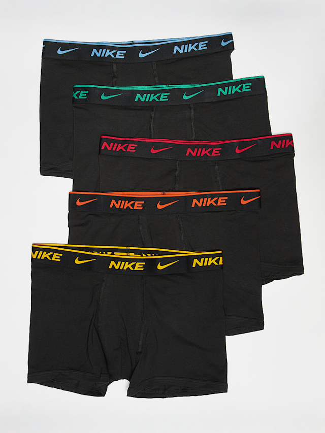Nike, 5 PACK - Color Pop Dri-FIT Everyday Cotton Youth Boxer Brief, black, Image 1 of 2