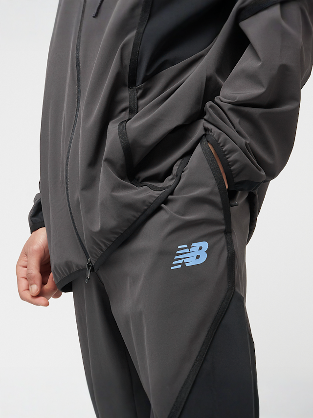 New Balance, Woven Tapered Track Pant, szary, Obraz 3 z 4