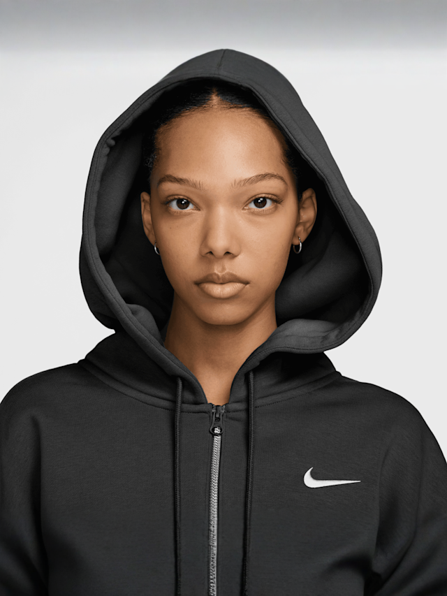 Nike, Sportswear Phoenix Fleece Loose Crop Full-Zip Hoodie, black, Image 3 of 3