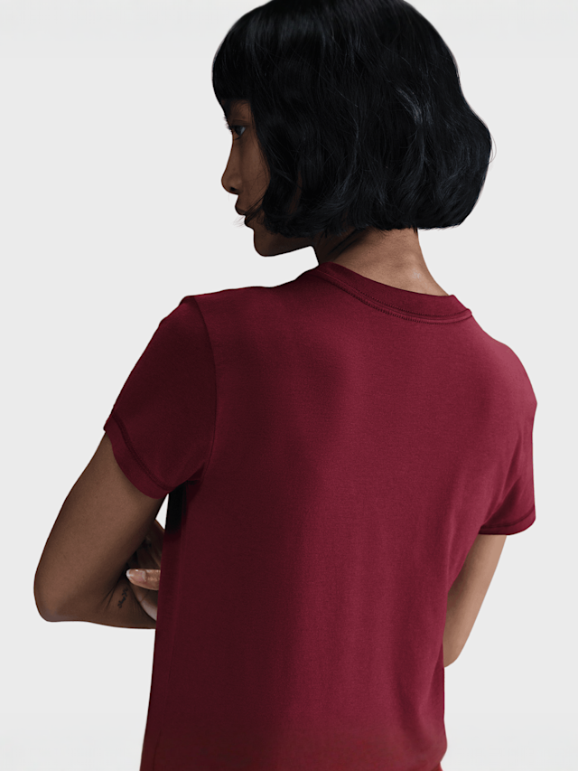 Nike, Sportswear Chill Knit Slim Cropped T-Shirt, red, Image 2 of 4