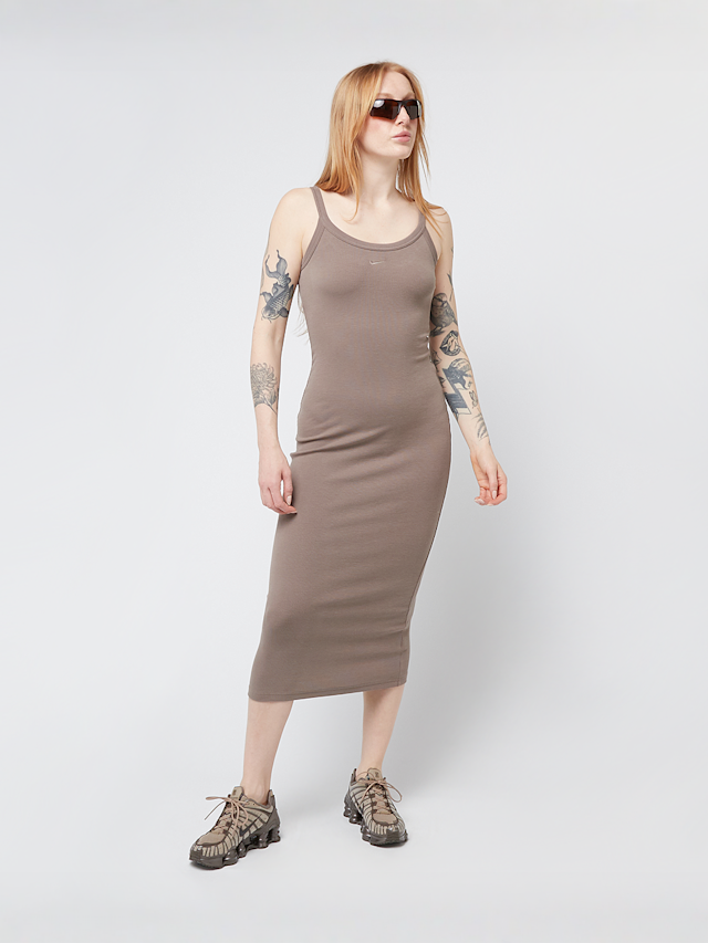 Nike, Sportswear Chill Knit Mini-Rib Tank Dress, bruin, Afbeelding 4 van 4