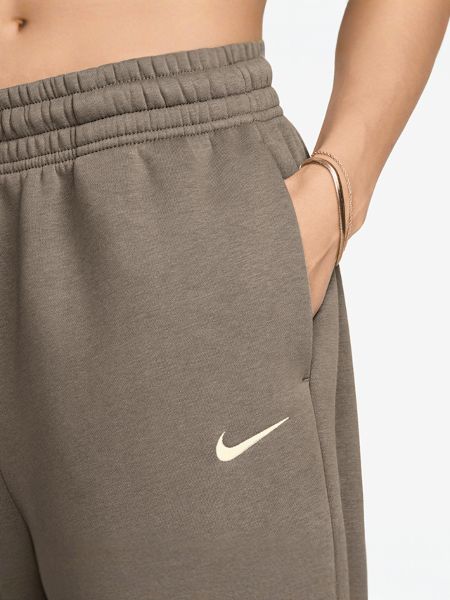 Nike, Sportswear Phoenix Fleece Oversize High-Rise Pants, brown, Image 3 of 3
