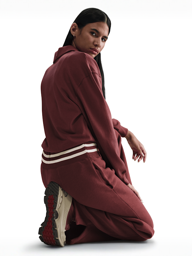 Nike, Sportswear Phoenix Fleece High-Rise Graphics Wide Pants, red, Image 4 of 4