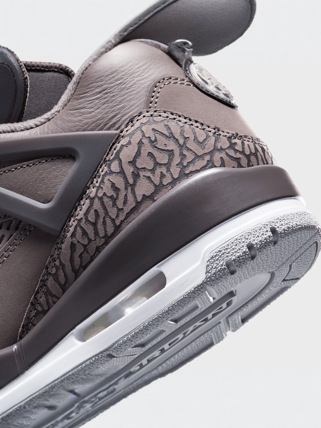 Jordan, Spizike Low, brown, Image 8 of 9