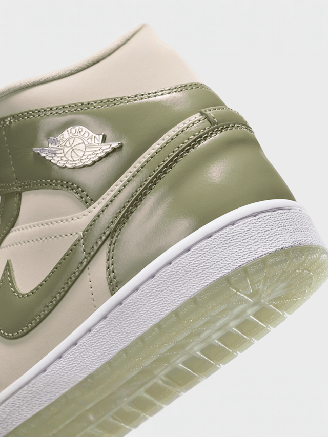 Jordan, Air Jordan 1 Mid SE summit white/blue chill-black, green, Image 8 of 8