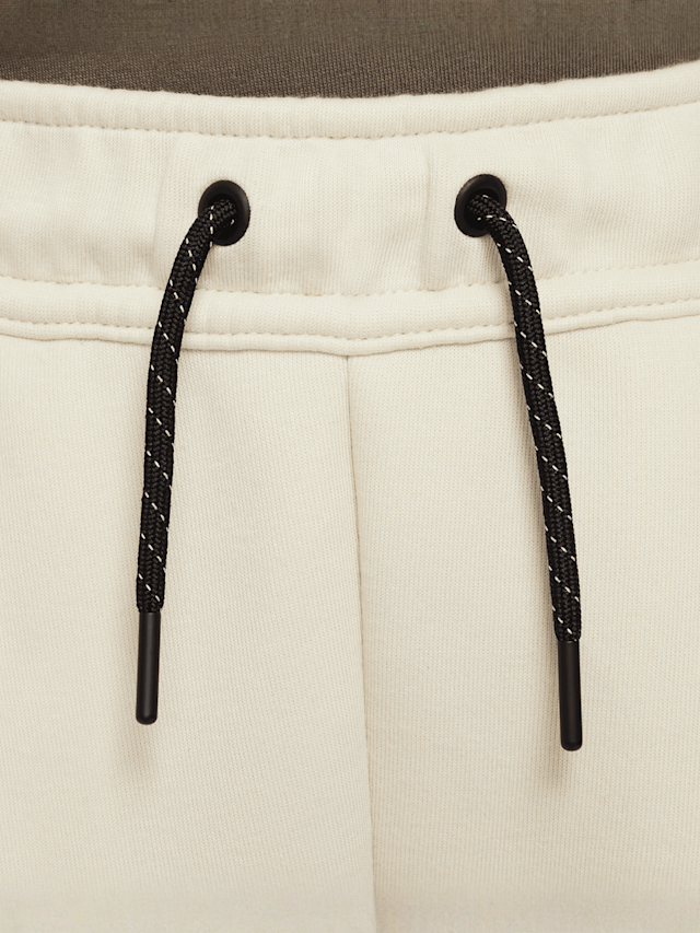 Nike, Sportswear Tech Fleece Jogger, beige, Image 3 of 9