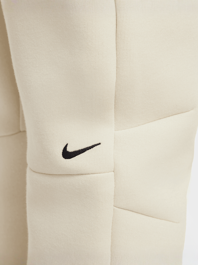 Nike, Sportswear Tech Fleece Jogger, beige, Image 7 of 9