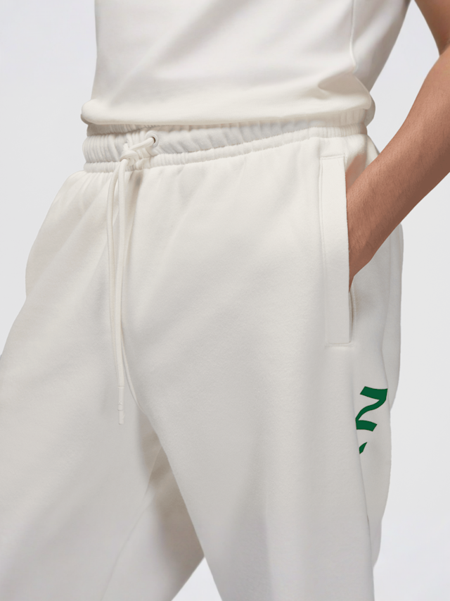Jordan, Essentials Air Fleece Jogger, white, Image 3 of 7