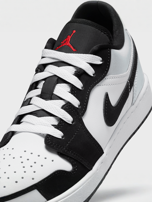 Jordan, 1 Low SE (GS), white, Image 7 of 9