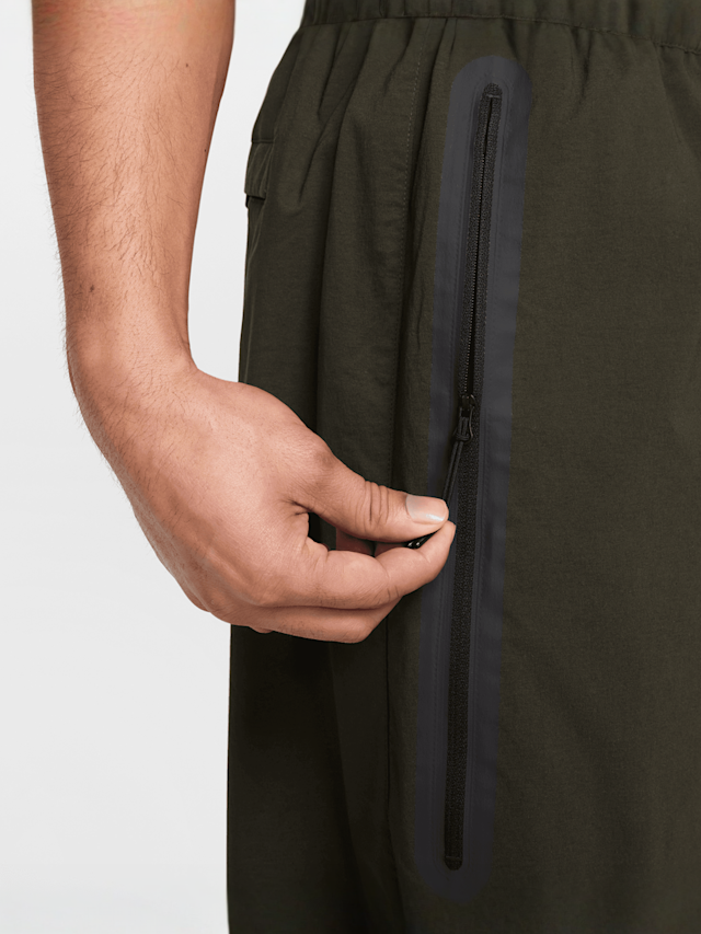 Nike, Tech Woven Pants, green, Image 3 of 9