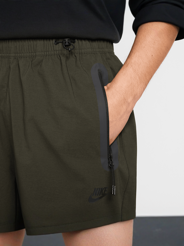 Nike, Tech Woven Pants, groen, Afbeelding 5 van 9