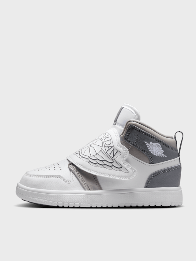 Jordan, Sky Jordan 1 Children blue tint/white/ice blue, white, Image 1 of 8