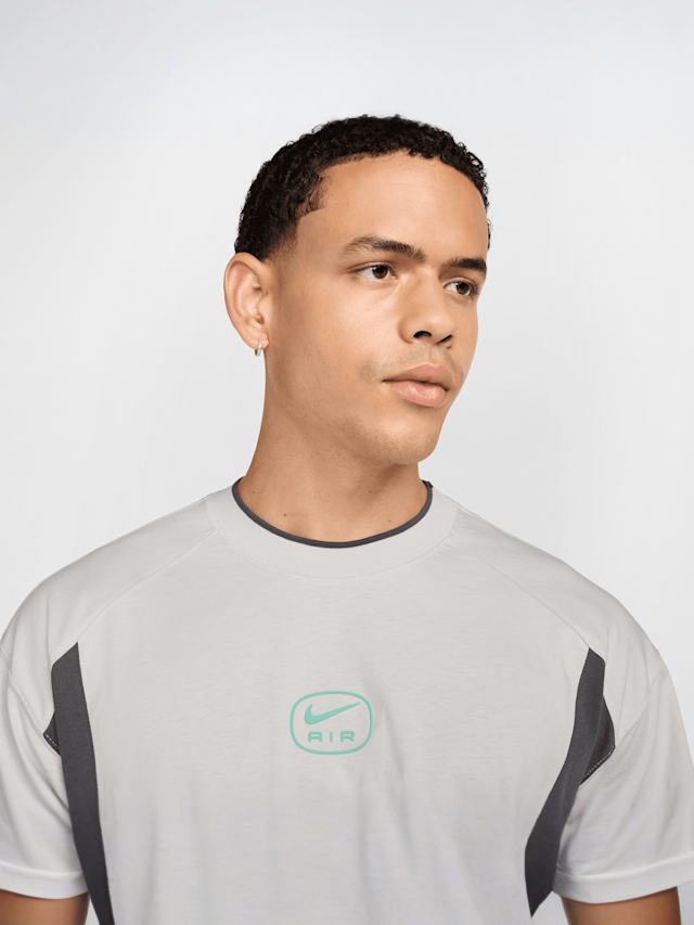 Nike, Sportswear Swoosh Air Loose Fit Top, grey, Image 3 of 4