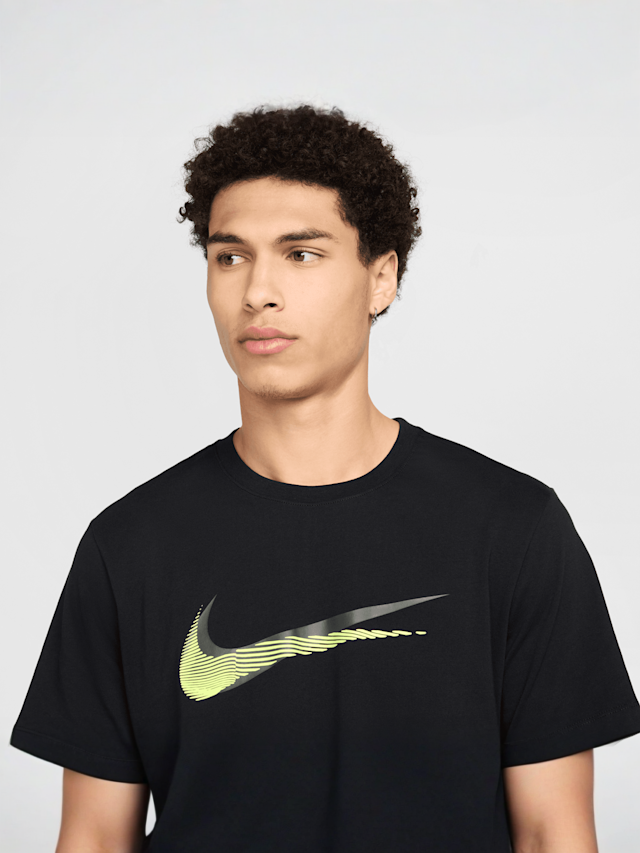 Nike, Sportswear T-Shirt, black, Image 3 of 4