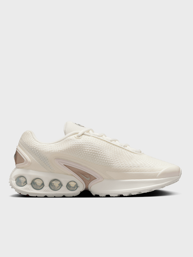 Nike, WMNS Air Max Dn8 SE, beige, Image 2 of 9