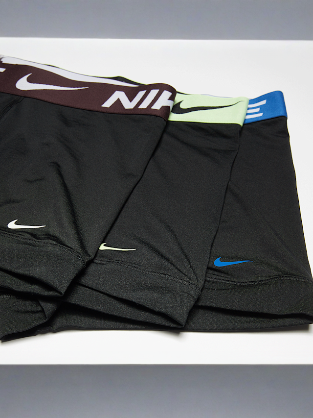 Nike, Essential Micro, black, Image 2 of 2