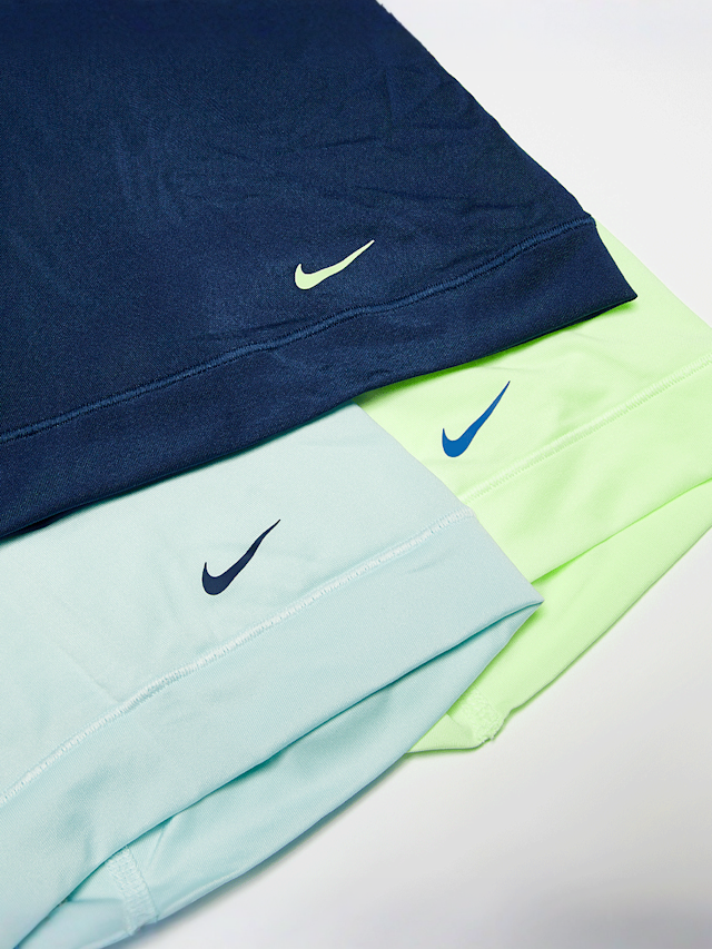 Nike, Essential Micro, multi-colour, Image 2 of 2