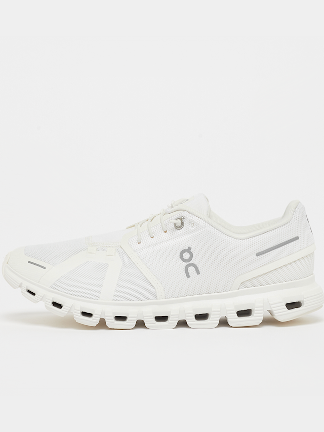 On, Cloud 6, white, Image 1 of 9