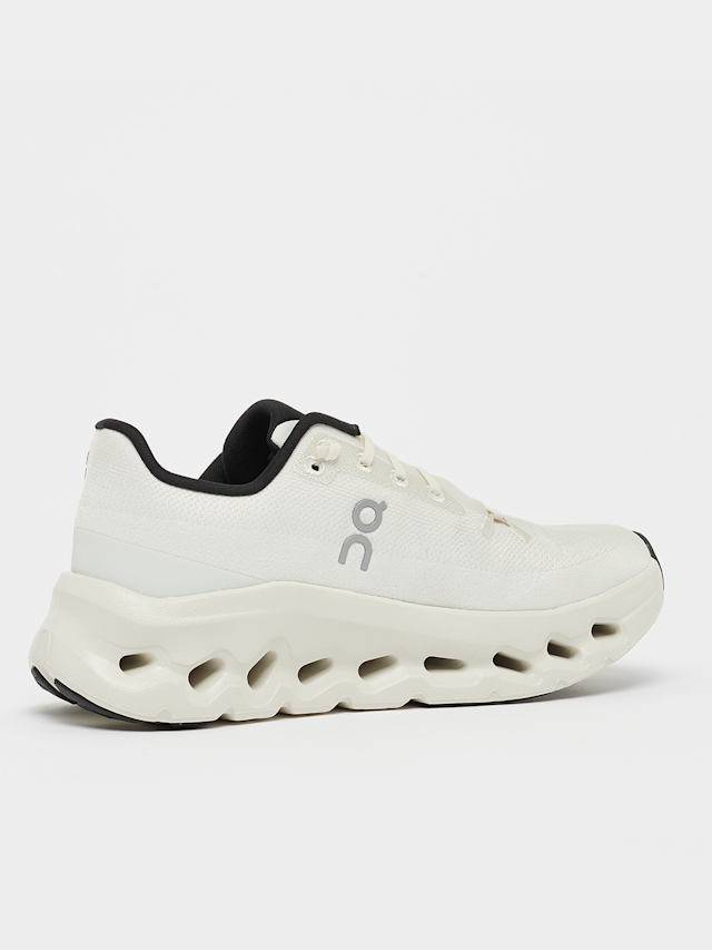 On, Cloudtilt, white, Image 3 of 8