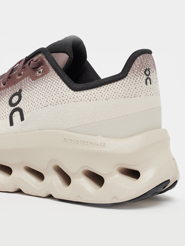 On, Cloudtilt, beige, Image 7 of 7