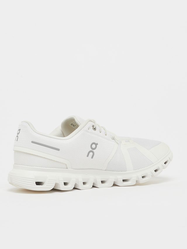 On, Cloud 6, white, Image 3 of 9