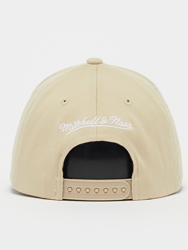 Mitchell & Ness, Rubber Patch Classic Red Own Brand, beige, Image 2 of 4
