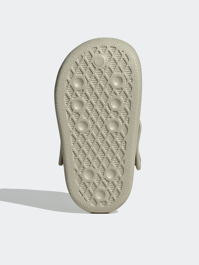adidas Originals, Adifom Adilette Kids Slides (GS), grey, Image 5 of 8