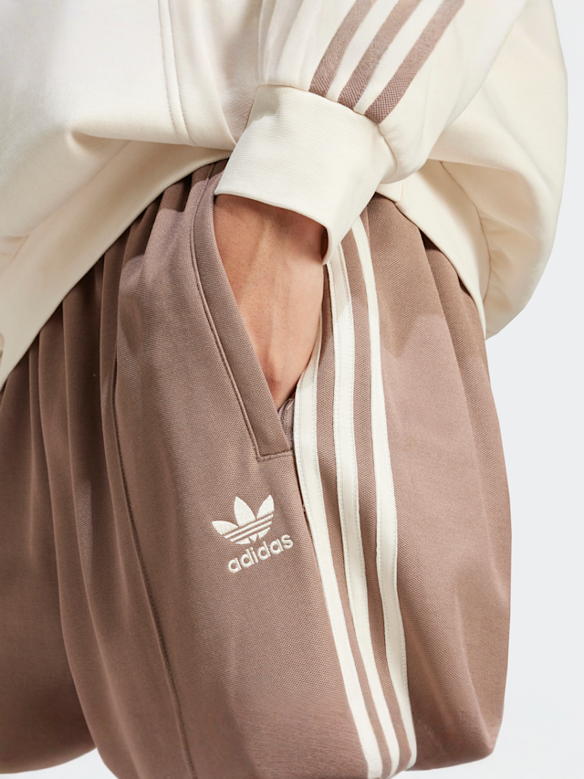 adidas Originals, Baggy Track Pants, brown, Image 3 of 5