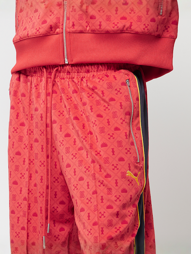 PUMA, T7 Road To Unity All Over Print Relaxed Straight Tracküants DK, rood, Afbeelding 5 van 6