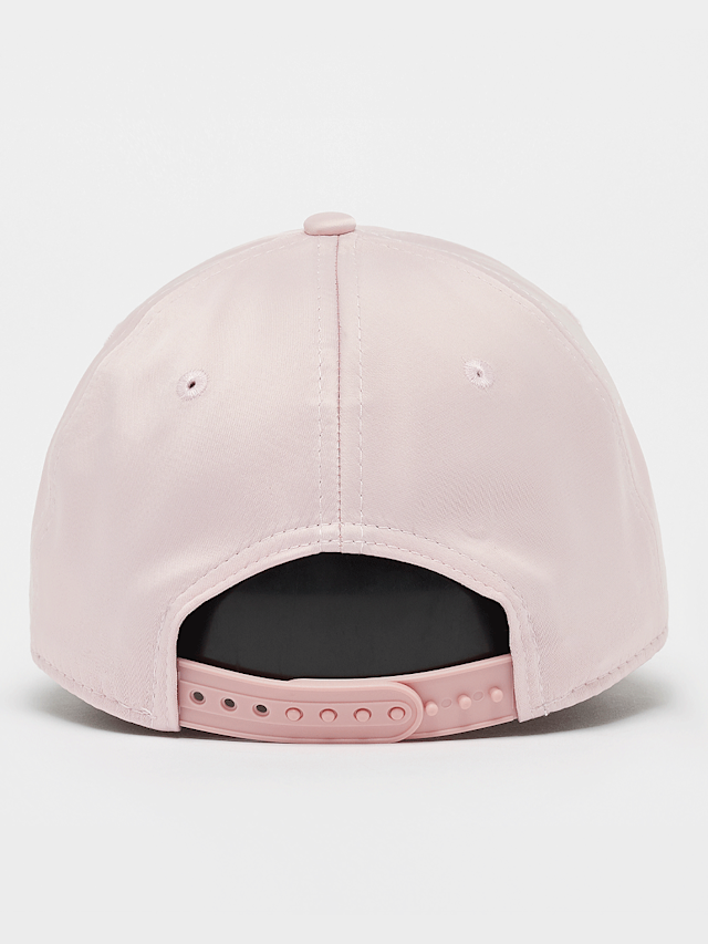 New Era, Female 9FORTY Satin New York Yankees, light pink, Image 2 of 4