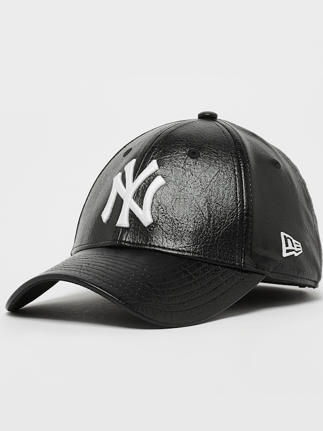 New Era, Female 9FORTY Crinkled PU New York Yankees, black, Image 1 of 4