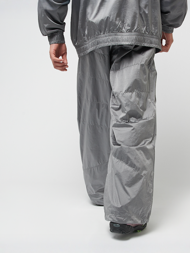 PUMA, F1 T7 Oversized Track Pants, srebrny, Obraz 2 z 9