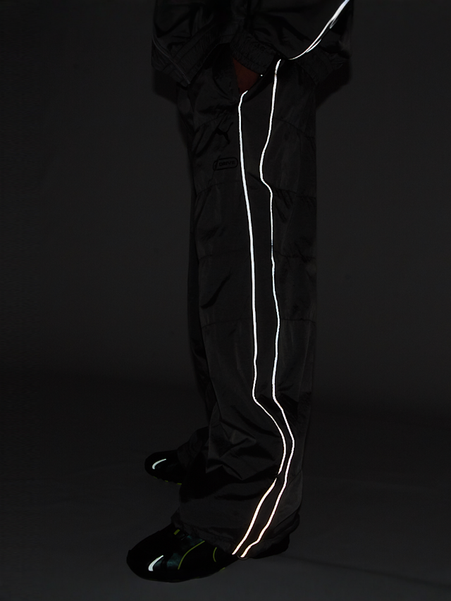 PUMA, F1 T7 Oversized Track Pants, silver, Image 8 of 9