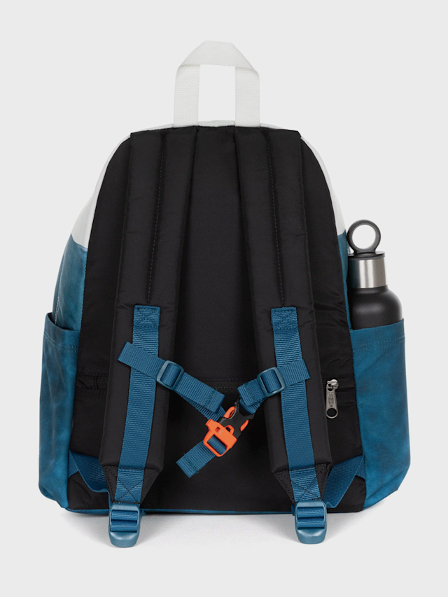 Eastpak, Day Pak'r Jaws Poster, blue, Image 2 of 9