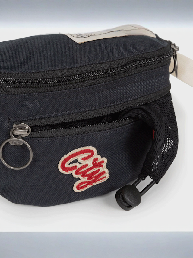 Eastpak, Springer Bottle Road To Patches, czarny, Obraz 6 z 7