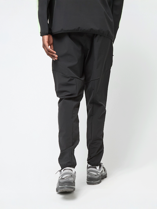 New Balance, Woven Tapered Track Pant, zwart, Afbeelding 2 van 5