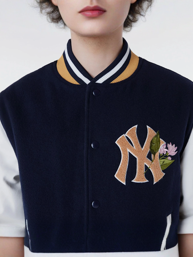 New Era, MLB Floral Varsity Jacket New York Yankees, blue, Image 3 of 7