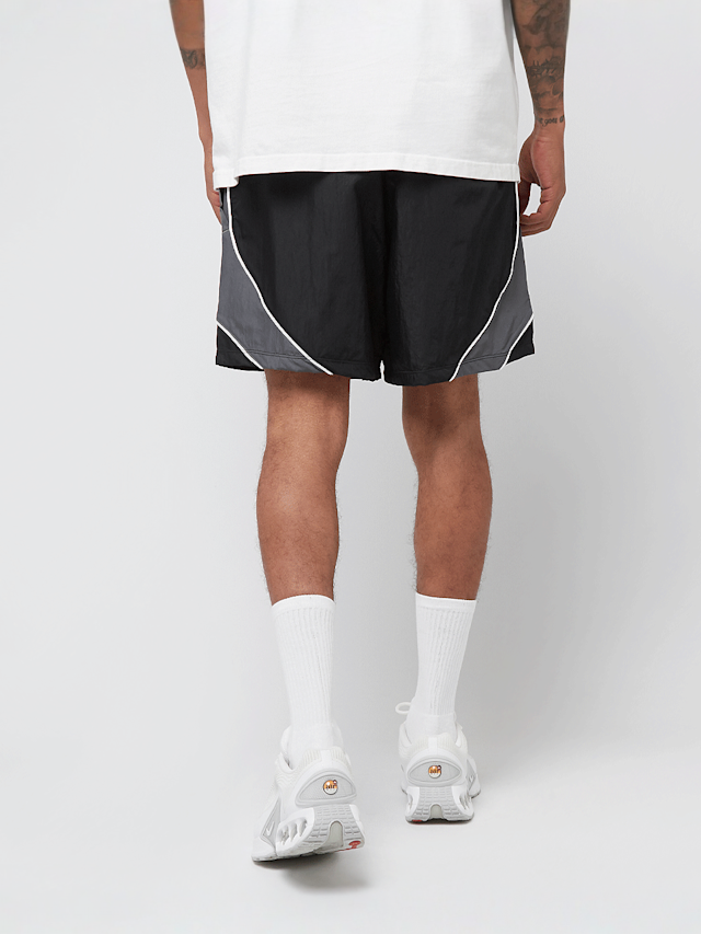 Under Armour, Icon Volley CB Shorts, black, Image 2 of 5