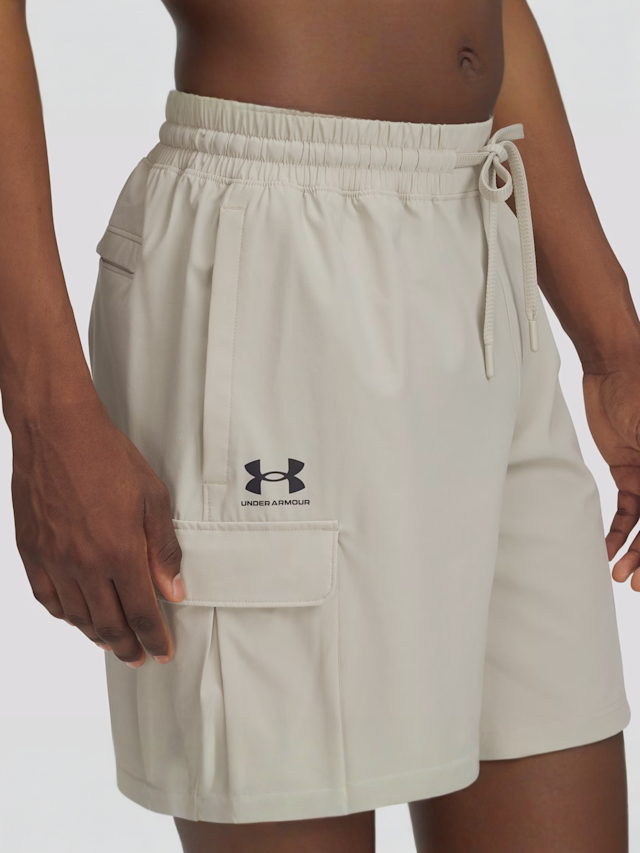 Under Armour, Vibe Woven Cargo Short, beige, Image 3 of 4