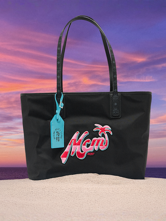 MCM x SNIPES, Liz Shopper Medium, black, Image 1 of 8