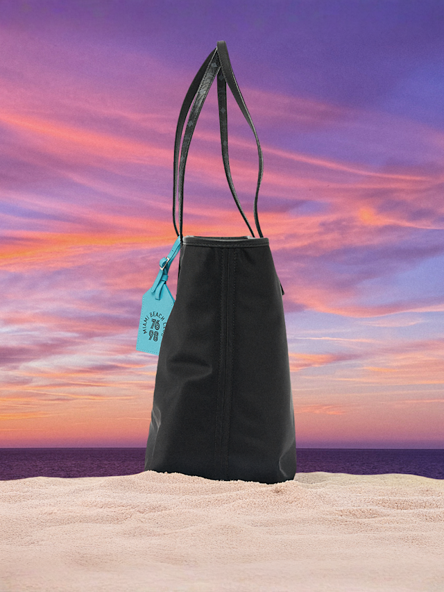 MCM x SNIPES, Liz Shopper Medium, black, Image 2 of 8