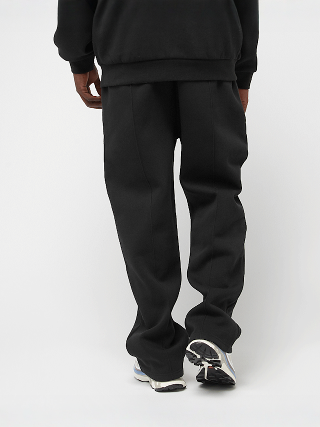 Urban Classics, Fluffy Pintuck Trackpants, black, Image 2 of 5