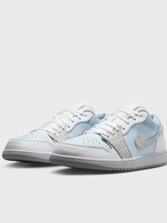 Jordan, WMNS Air Jordan 1 Low SE, blue, Image 4 of 8