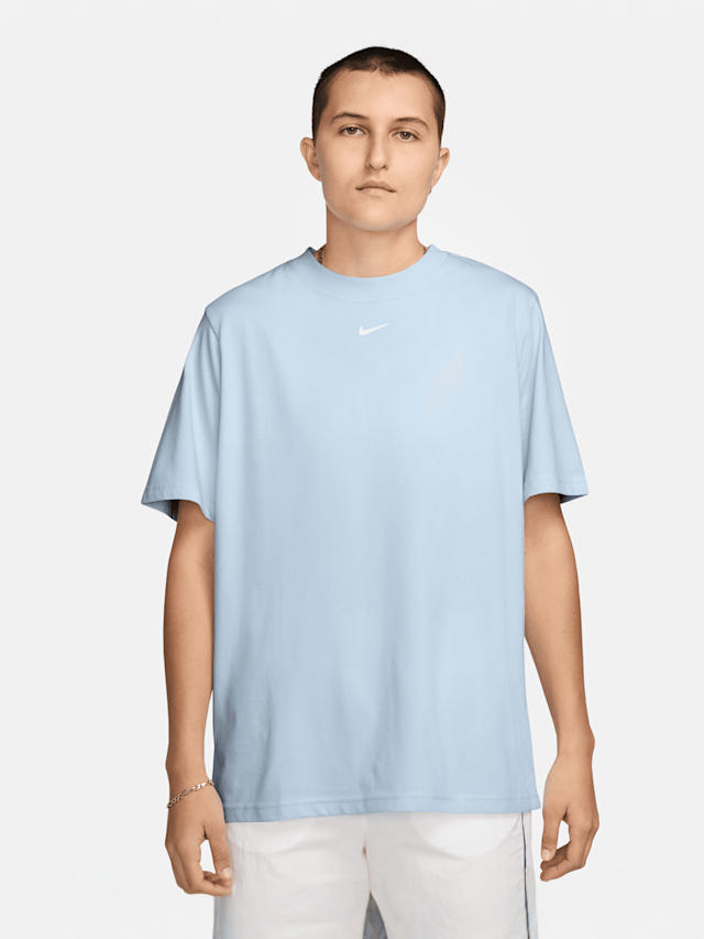 Nike, Sportswear Essential Low Brand Read Tee, niebieski, Obraz 1 z 3