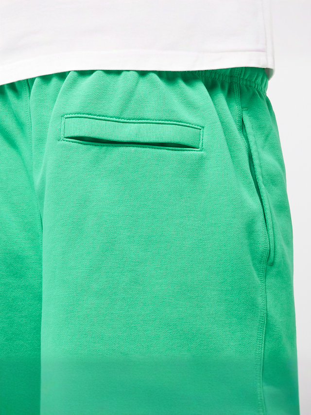 Nike, Club Flow French-Terry Shorts, green, Image 4 of 5