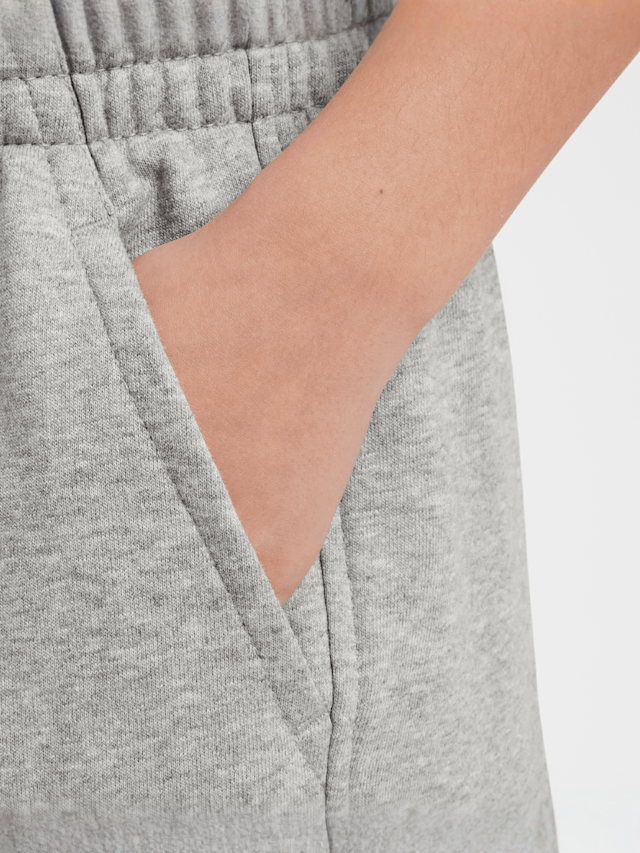 Nike, Sportswear Club French-Terry Cargo Shorts, grey, Image 5 of 8